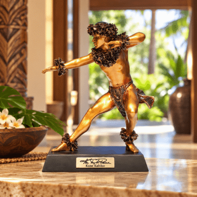 Kane Kahiko Hula Statue