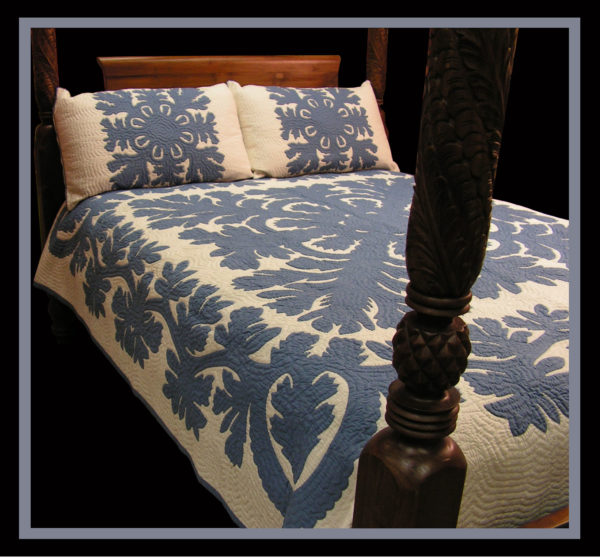 Lei Rosalinda Design Hawaiian Quilt Bedspread