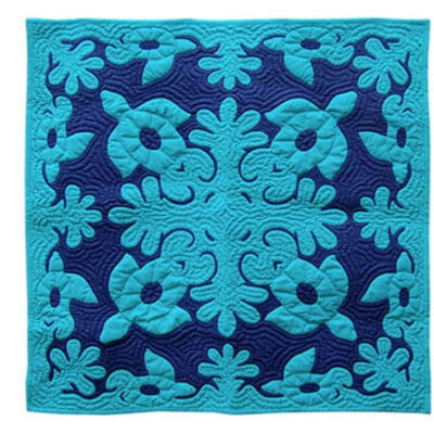 Hawaiian Quilted Wall Hanging - Honu Design